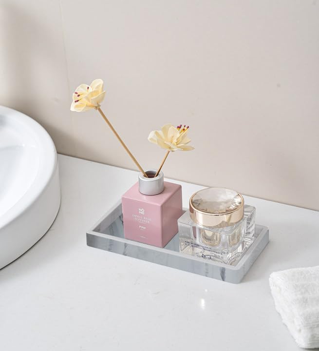 2PCS Silicone Soap Dispenser Tray Kitchen and Bathroom Organizer - White Marble