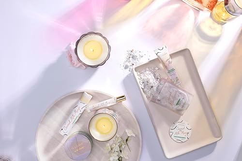 ILLUME Go Be Lovely Coconut Milk Mango Travel Tin Candle