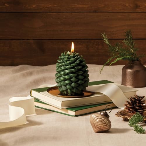 Thymes Frasier Fir Pinecone Candle - Green Pillar