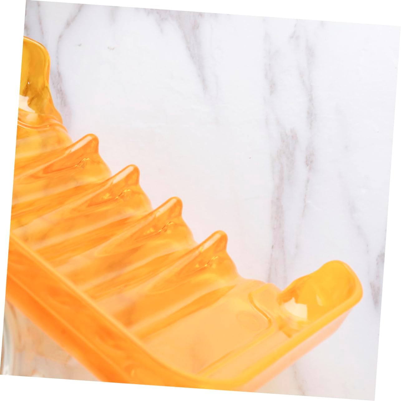LIFKICH Bathroom Waterfall Soap Dish with Suction and Drainage