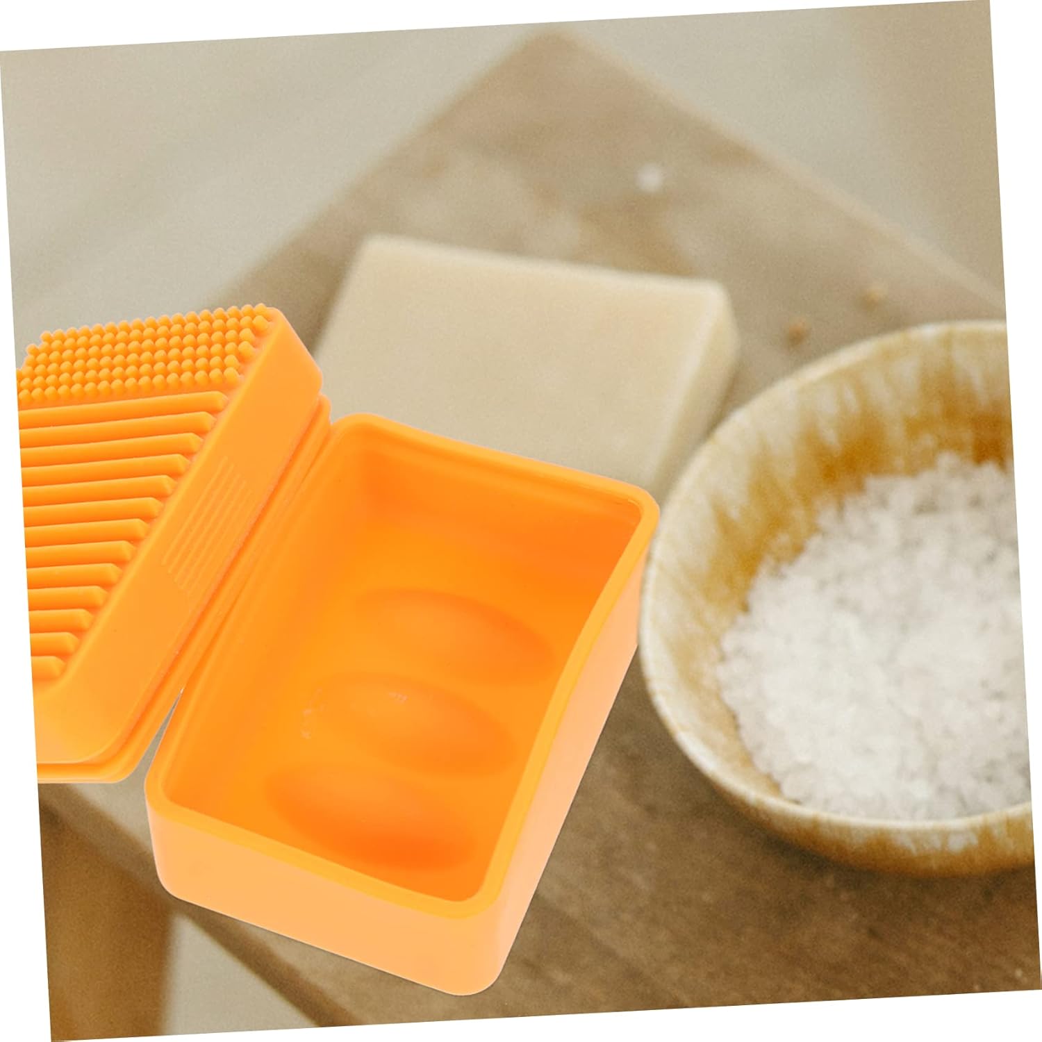 PRETYZOOM Portable Silicone Soap Dish for Travel and Bathroom Use