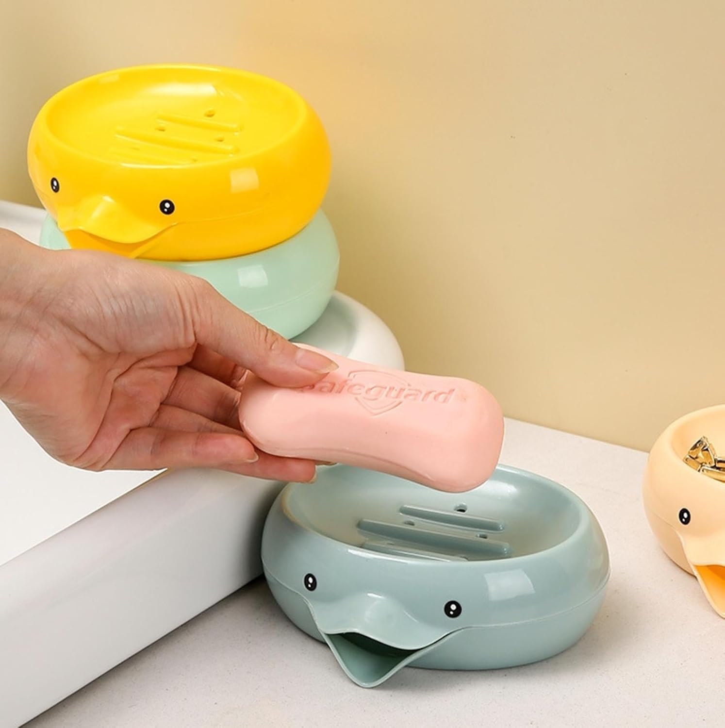 FEISSHAN Cute Duck Soap Tray with Drainage Hole