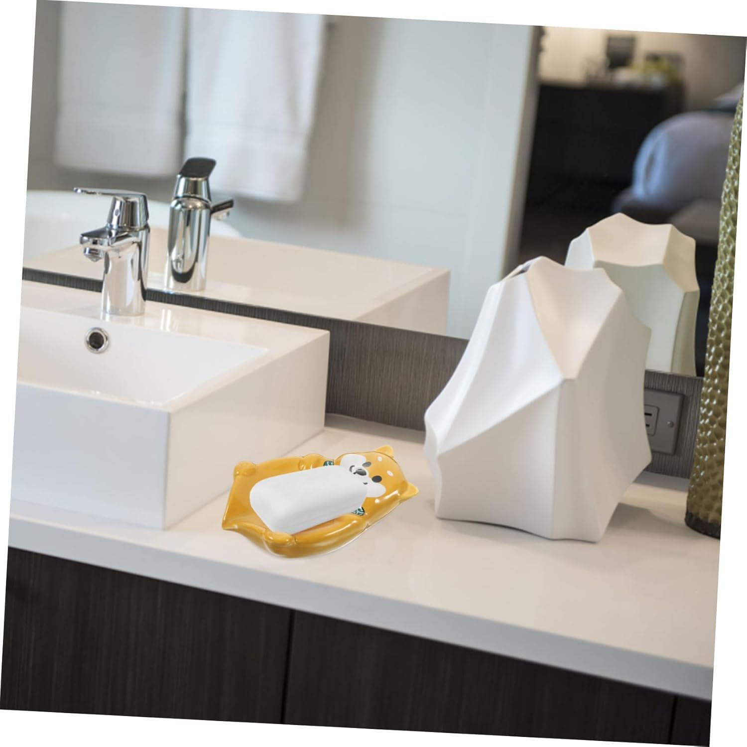 GLEAVI Adorable Dog Ceramic Soap Dish Holder