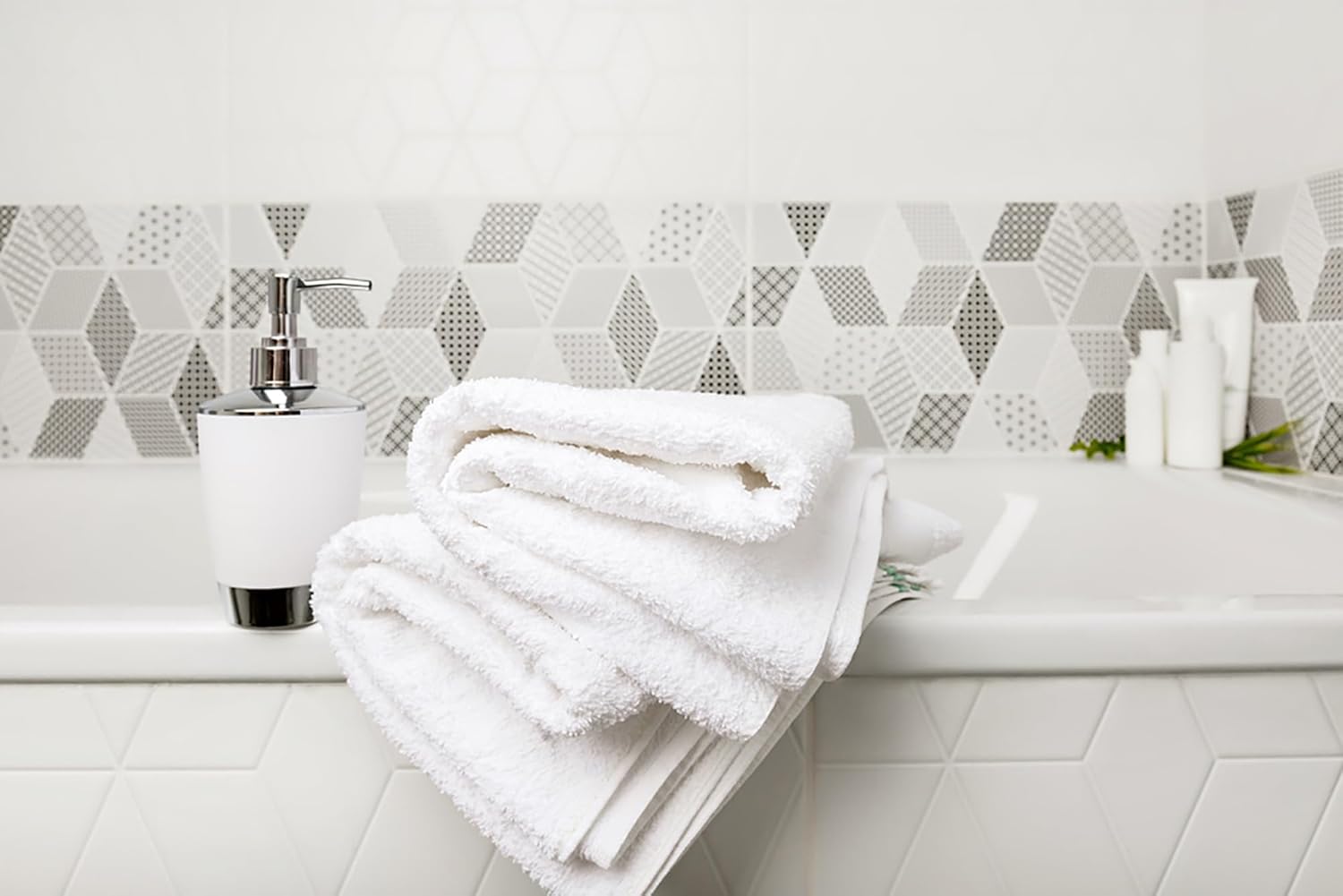 ZUPERIA White Hand Towels - 100 Cotton Pack of 36