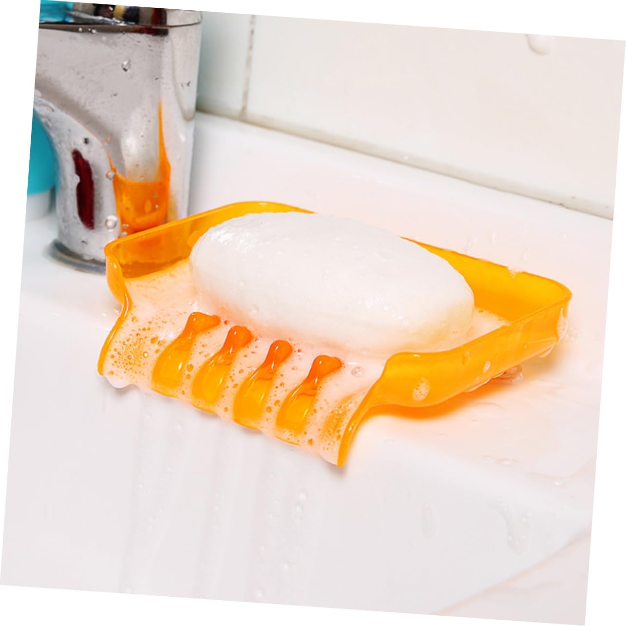 LIFKICH Bathroom Waterfall Soap Dish with Suction and Drainage