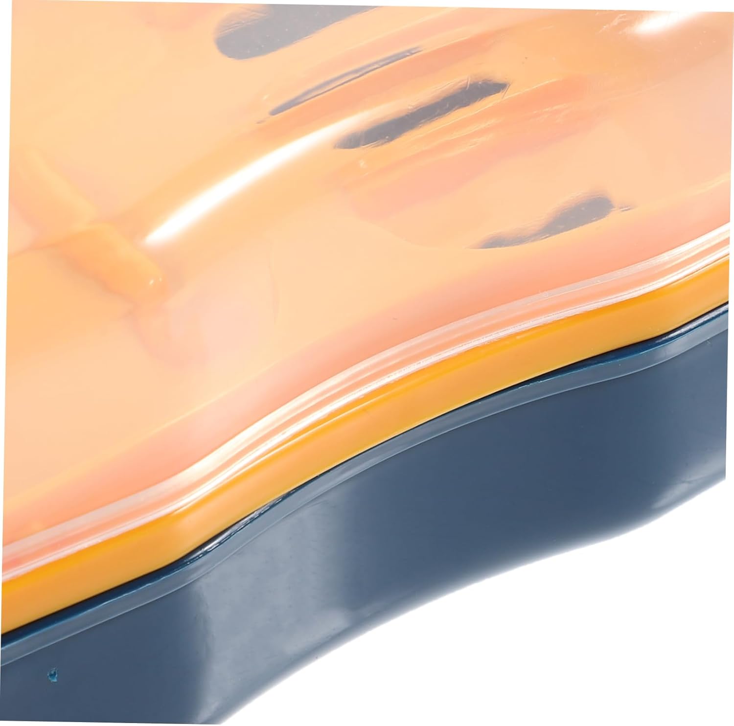 GLEAVI Portable Soap Holder for Travel and Bathroom Use