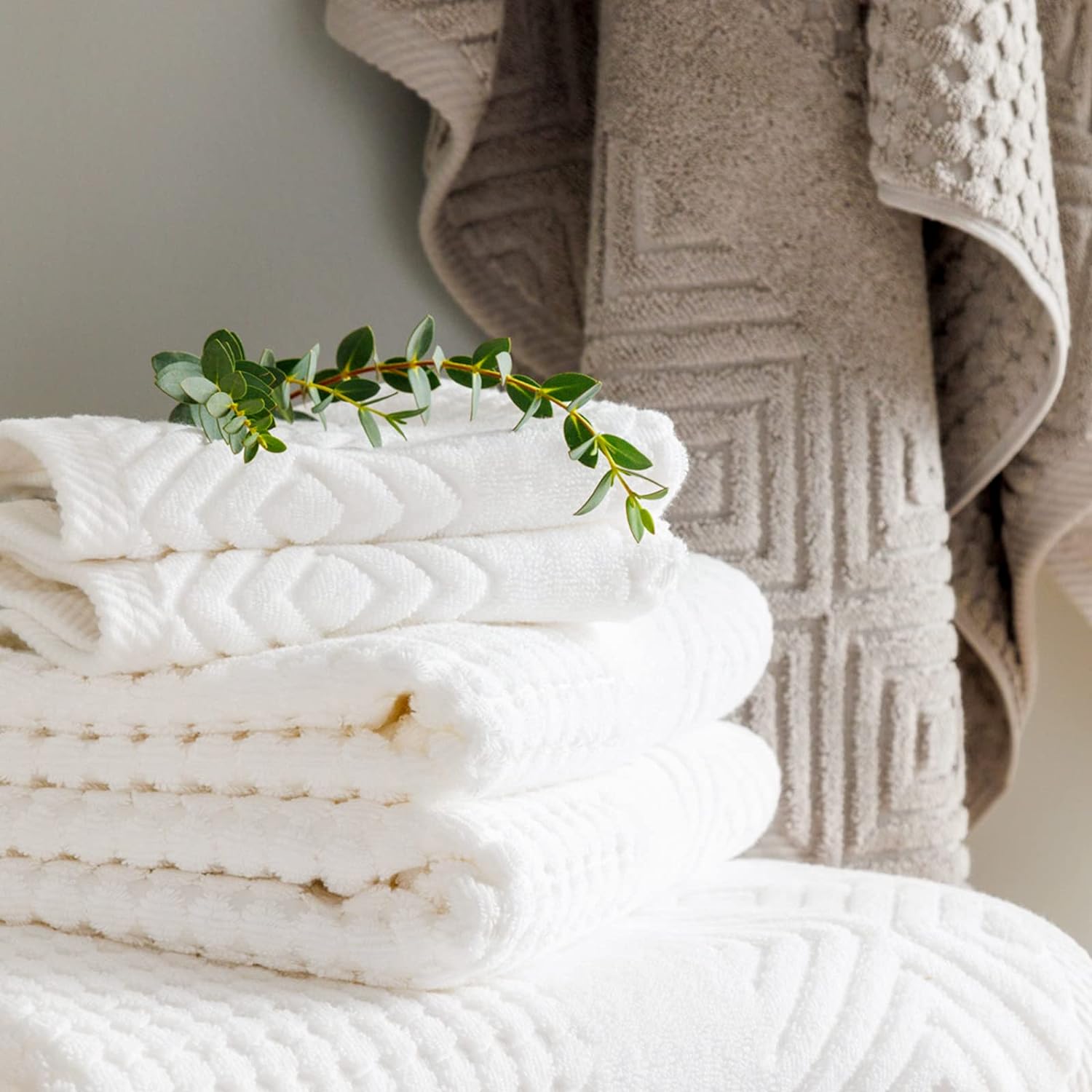 TexereSilk Organic Cotton Bath Towel Set - 700 GSM Luxury Hotel Quality