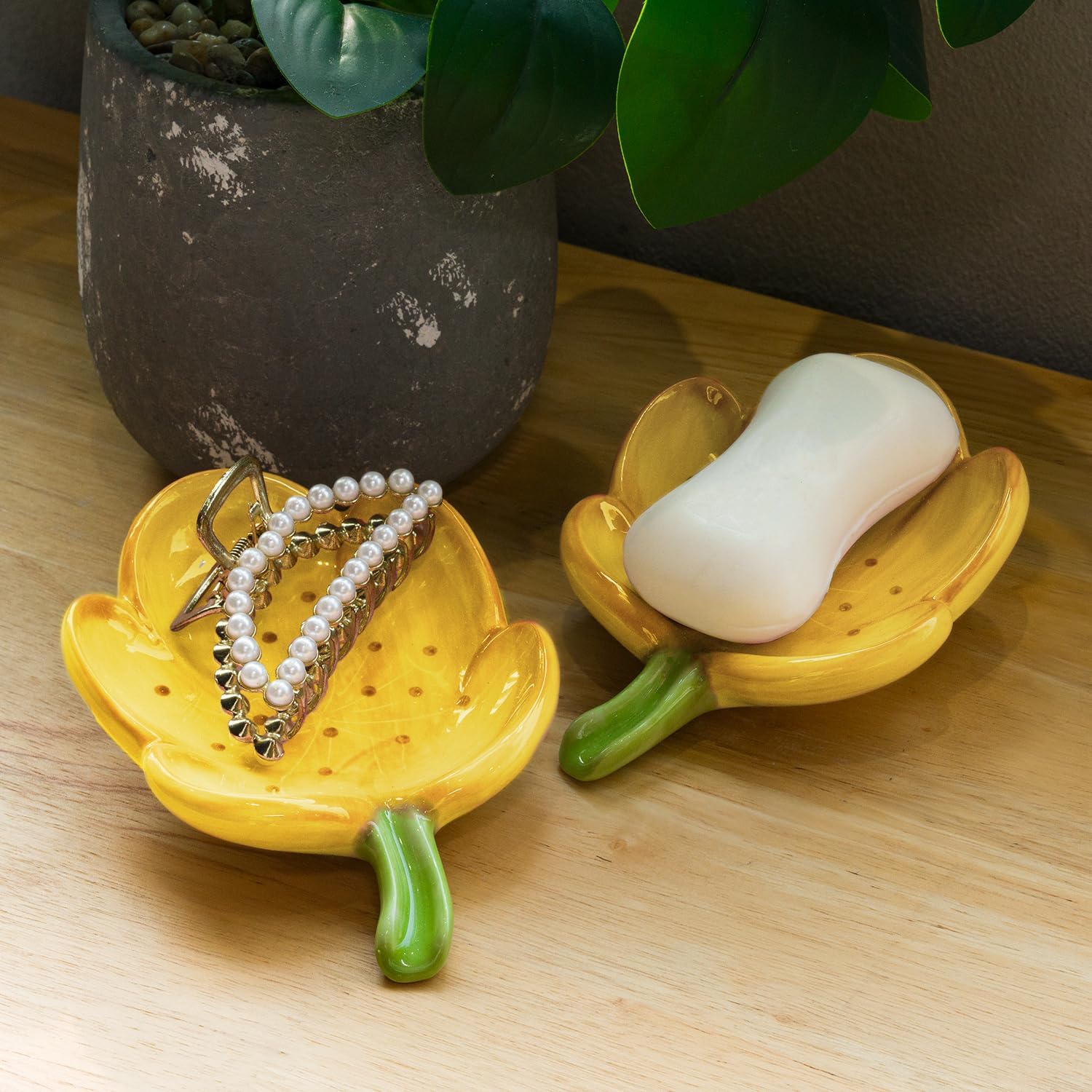 LINXUXIE Floral Ceramic Soap Dish Holder Orange