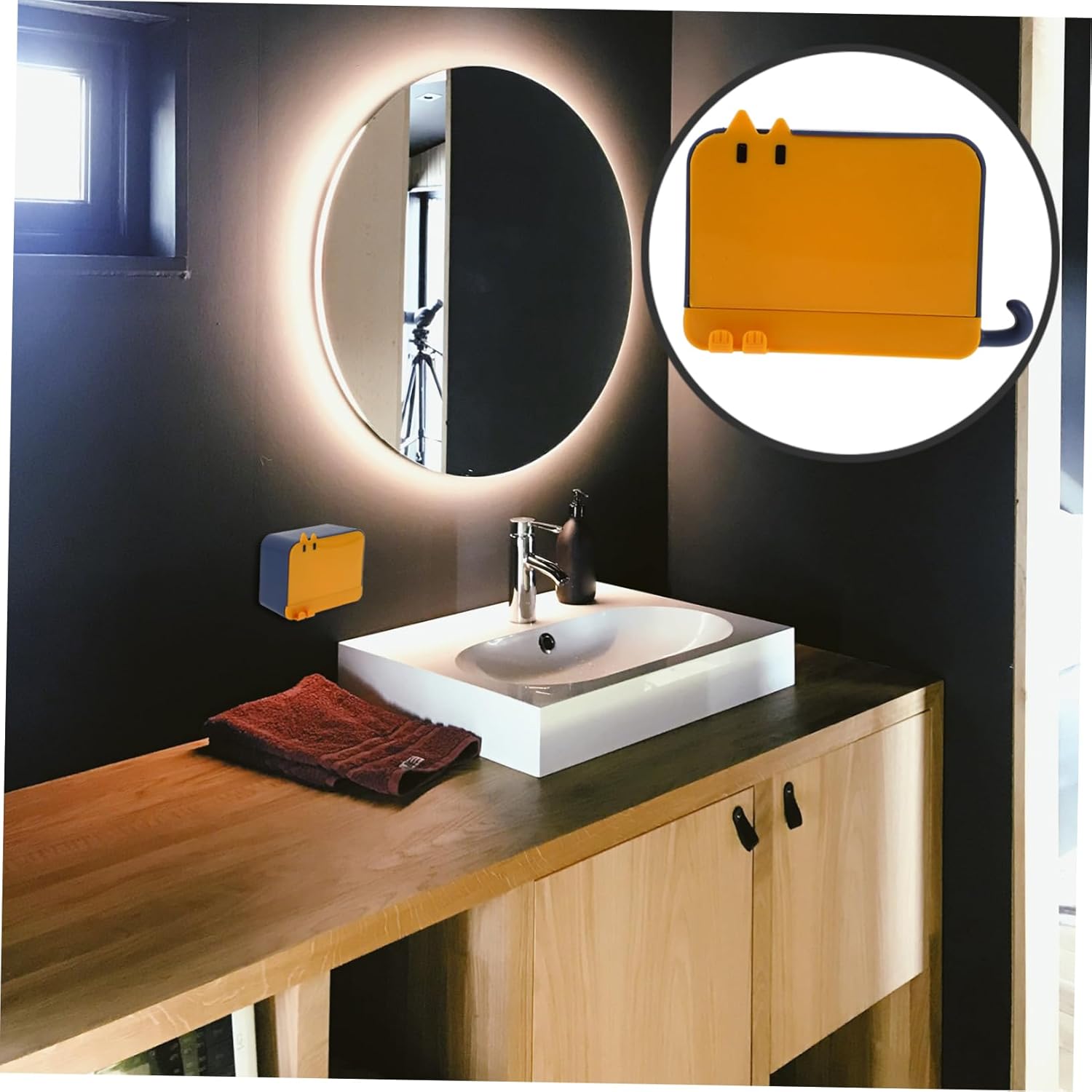 Simple Wall-Mounted Soap Dish with Lid