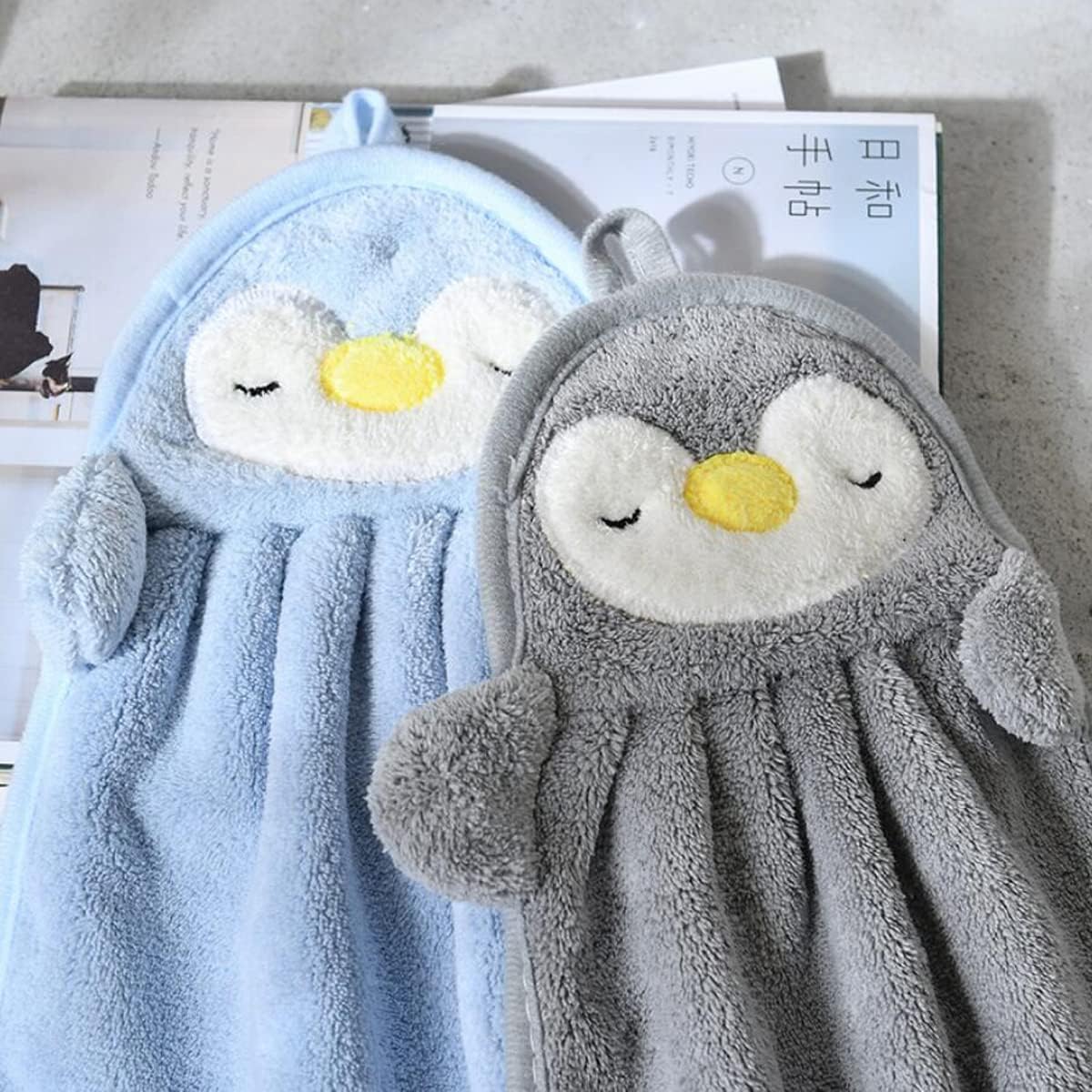 FZBNSRKO 4-Pack Cartoon Animal Hand Towels