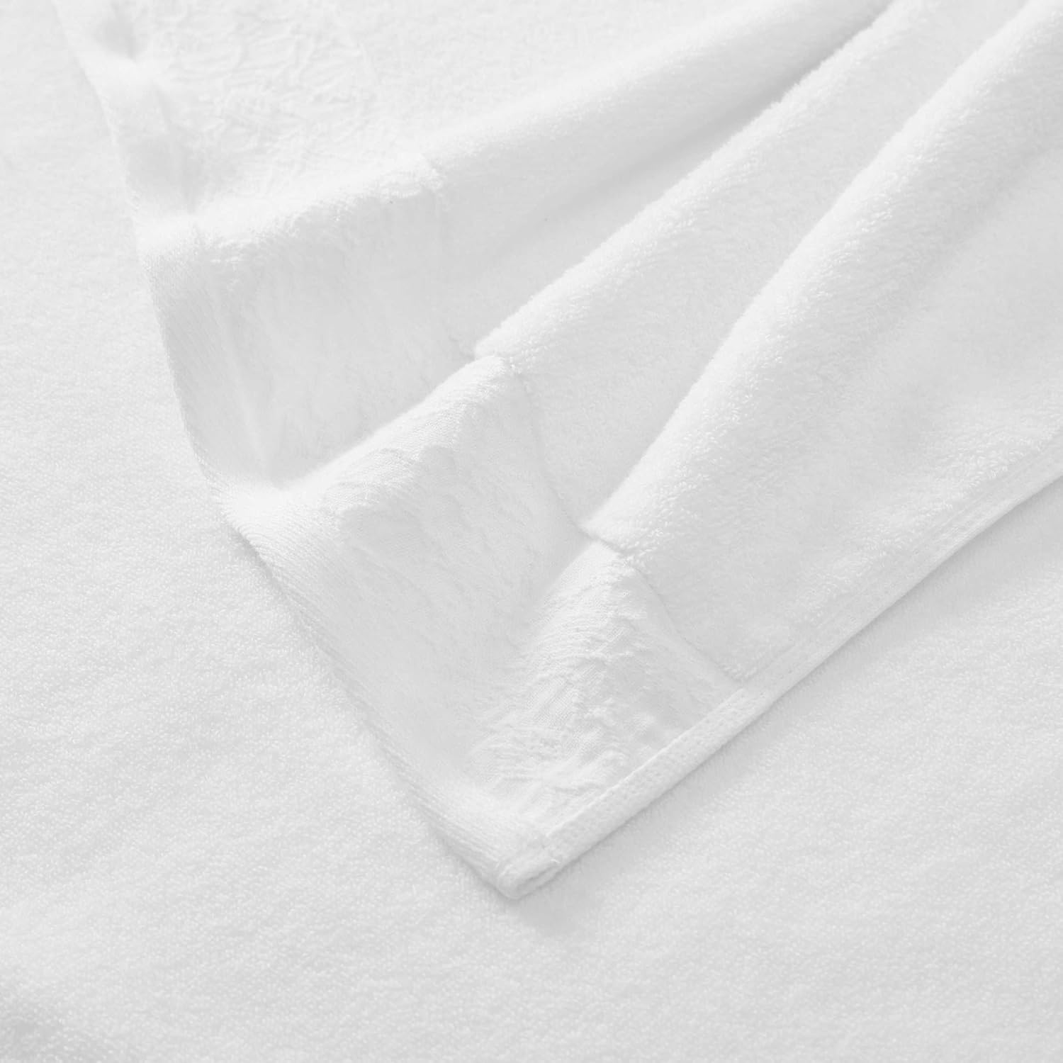 Vera Wang 6-Piece Tonal Floral White Bath Towel Set