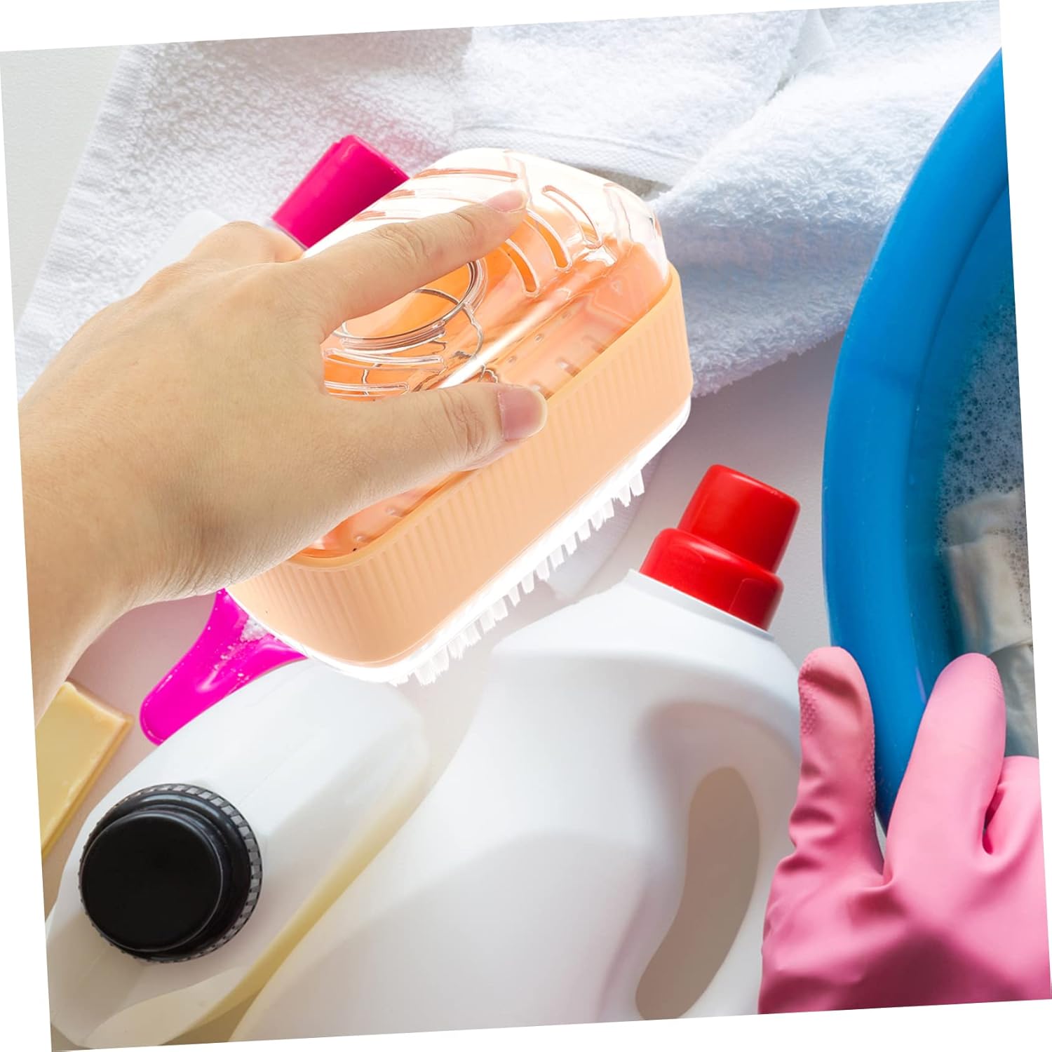 Holibanna Lockable Foaming Soap Holder with Rollers 1