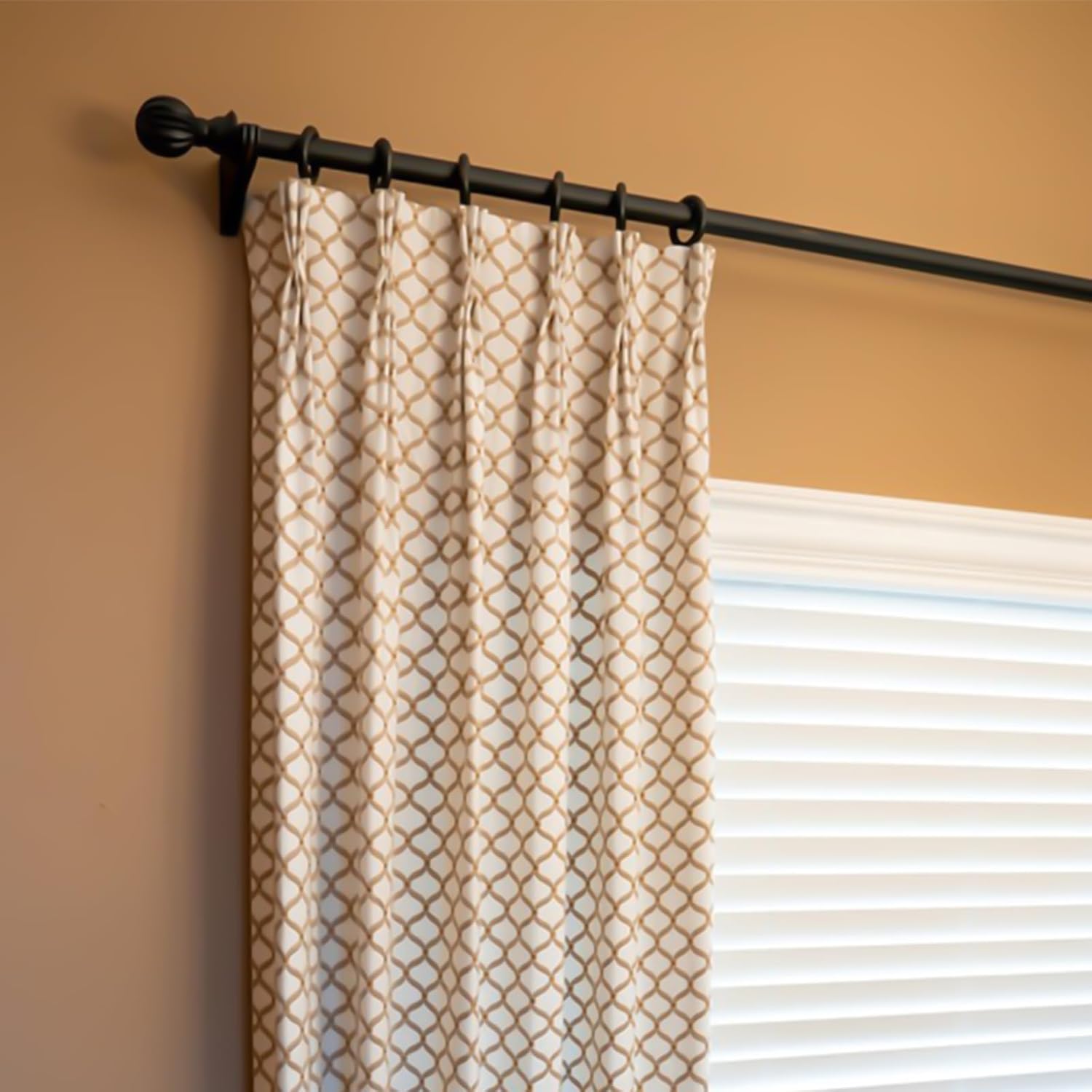 BOOMIBOO 36 Pack Curtain Rings with Clips