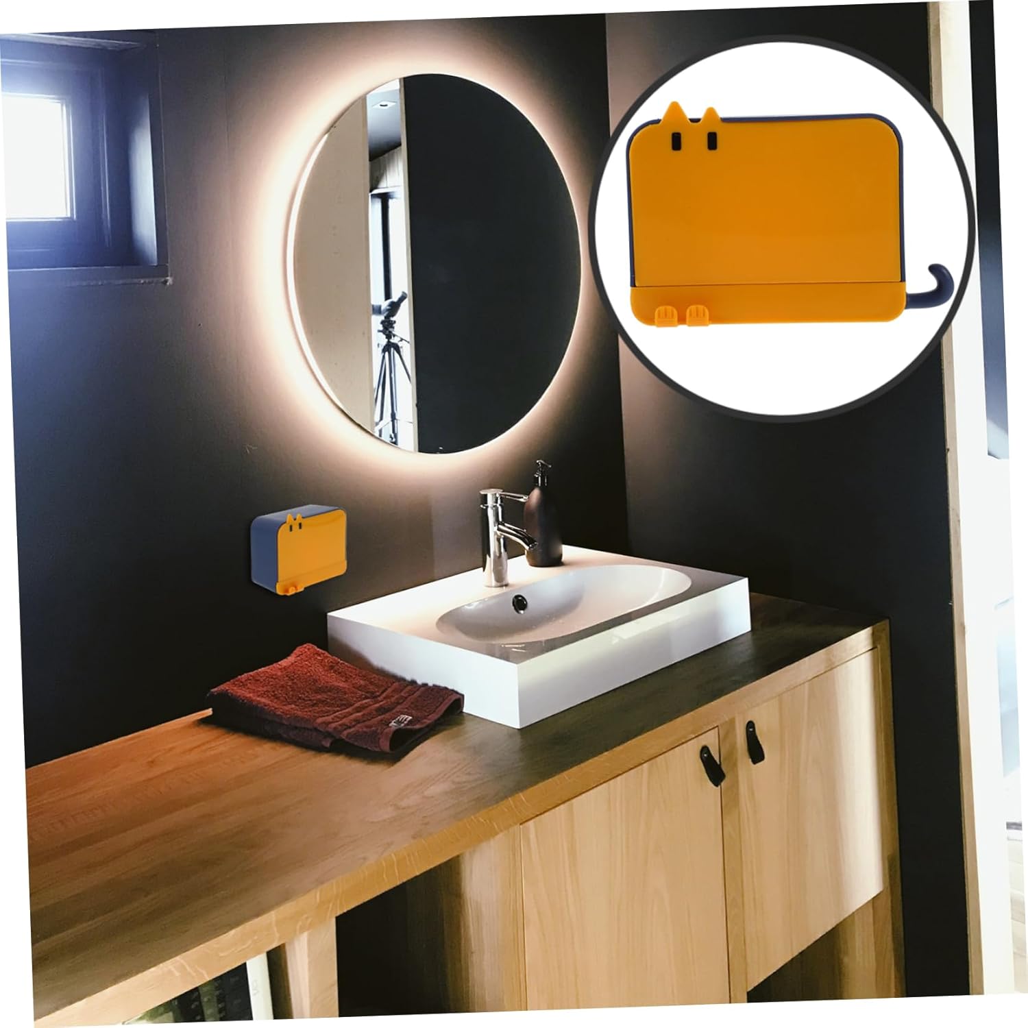 Mobestech Waterproof Soap Holder with Lid