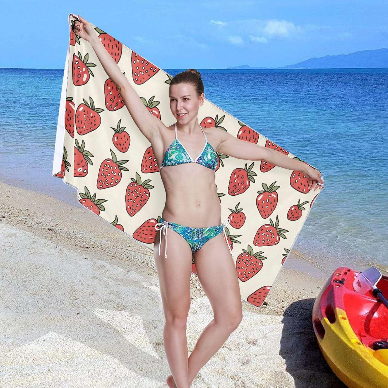 SUABO Strawberry Bath Towels with Hanging Loops