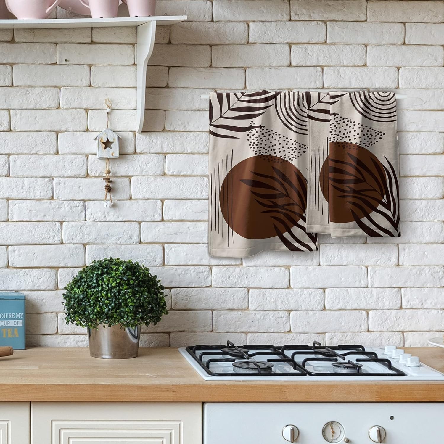 Giwawa Boho Leaf Hand Towel Set of 2 Soft Bath and Kitchen Towels
