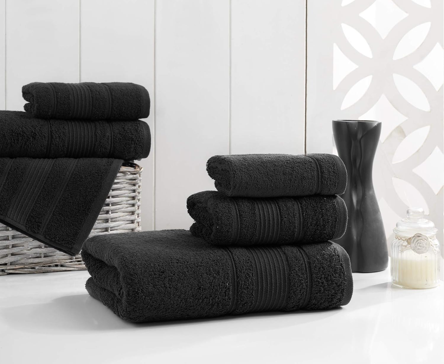 Qute Home 4-Piece Bath Towel Set Black