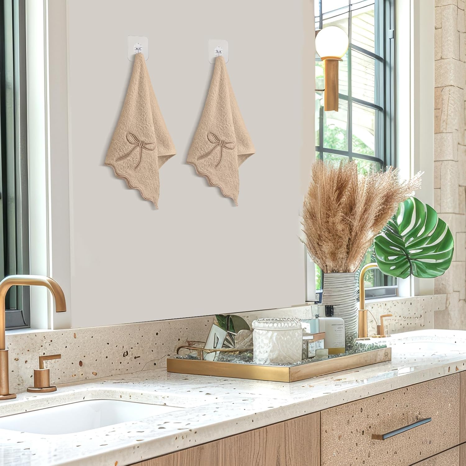 2 Pcs Brown Scalloped Embroidery Hand Towels