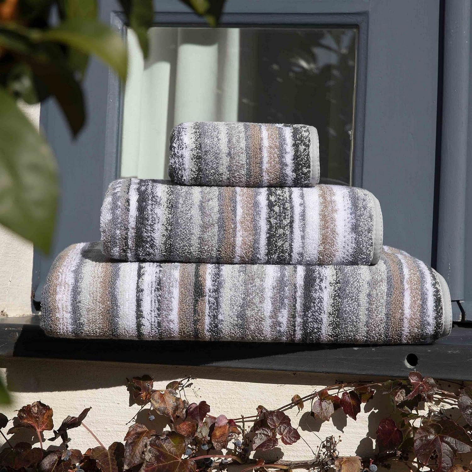 Graccioza Venice Guest Towel - 12x20 Inch Grey Striped Cotton Towel