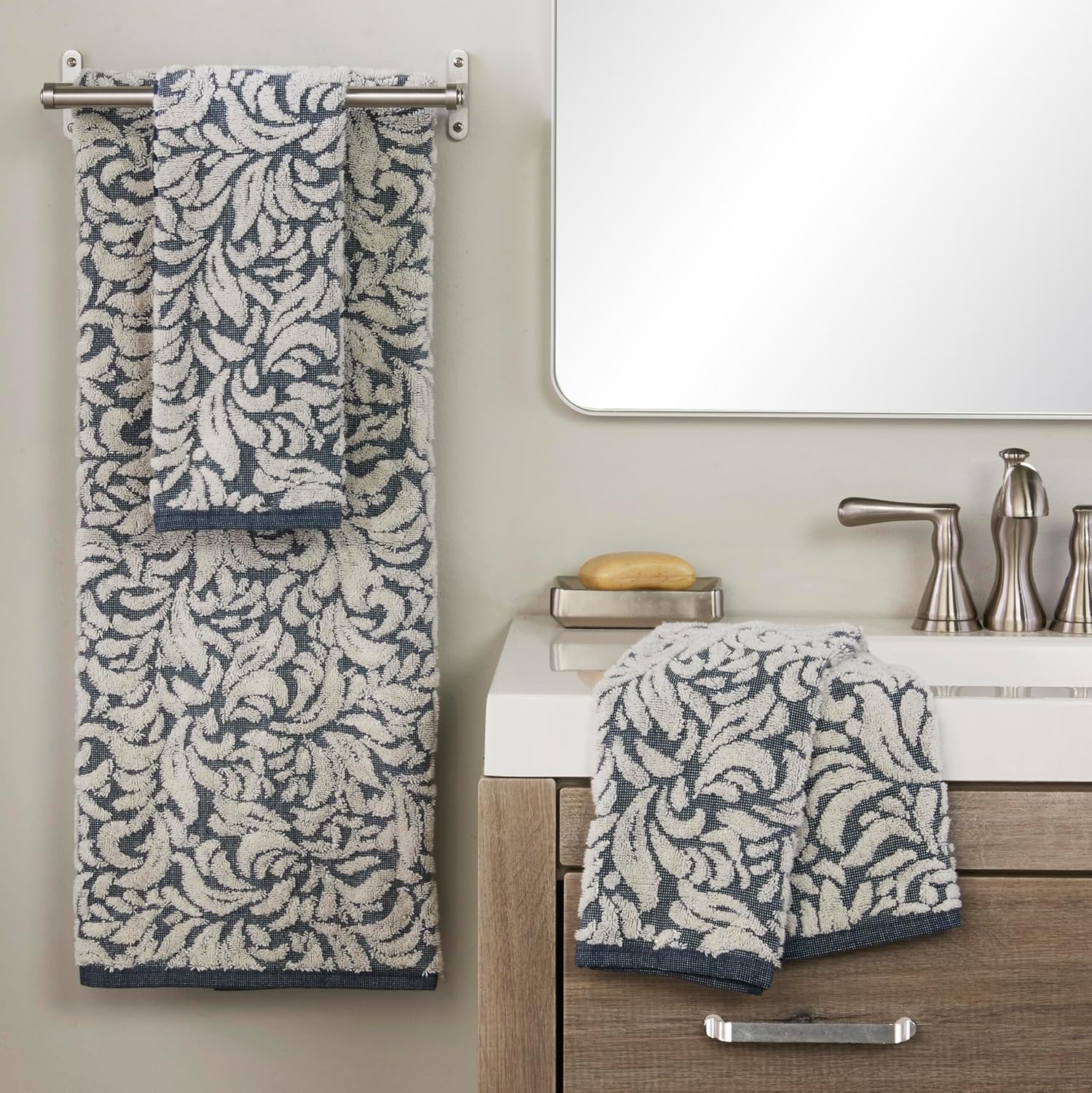 SKL Home Renan Hand Towel 2pc Set Blue Oxford